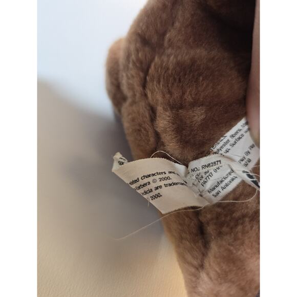 Six Flags Exclusive Scooby Doo 11” Plush Toy Sitting Stuffed Animal Felt Collar - Picture 8 of 9